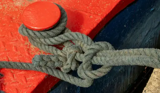 Partir en mer : quelques noeuds